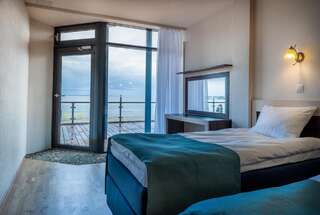 Отель Pirita Beach Apartments & SPA Таллин Номер-студио с террасой и видом на море-10