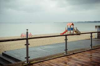 Отель Pirita Beach Apartments & SPA Таллин Номер-студио с террасой и видом на море-25
